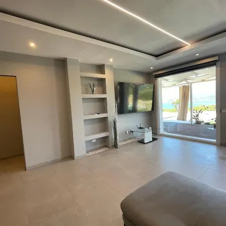 Sunset Villa *